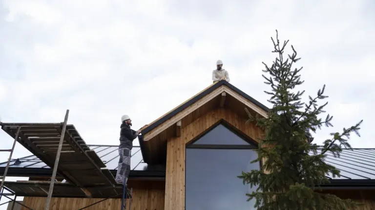 roof condition property value